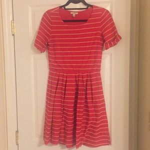 Coral and Cream Scalloped Line Dress